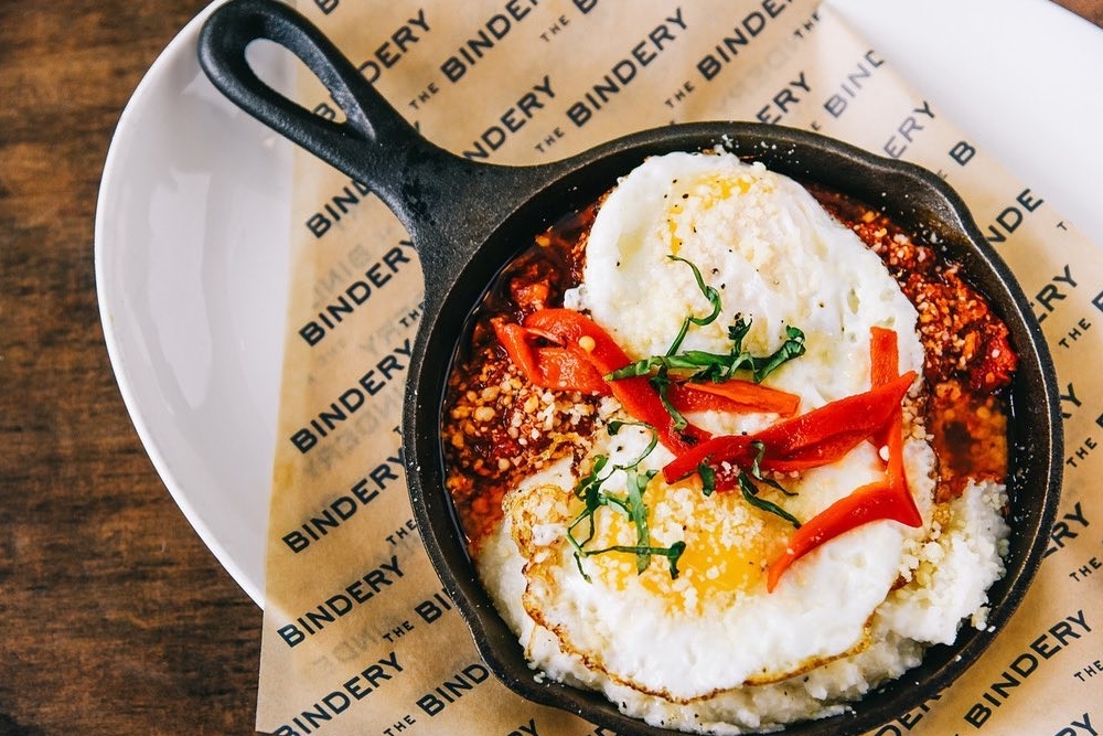 skillet with eggs, peppers and other veggies from the bindery in Denver 