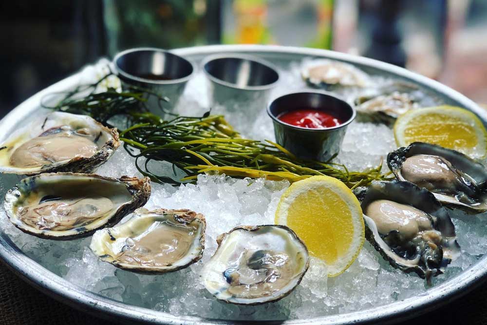 an appetising oyster selection from Luke's Lobster, included in our Best Seafood Restaurants in Philadelphia, PA list
