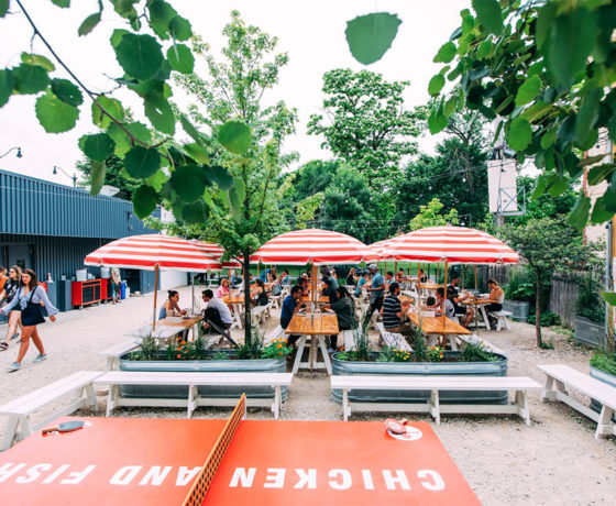 outdoor patio in parson's chicken and fish in chicago