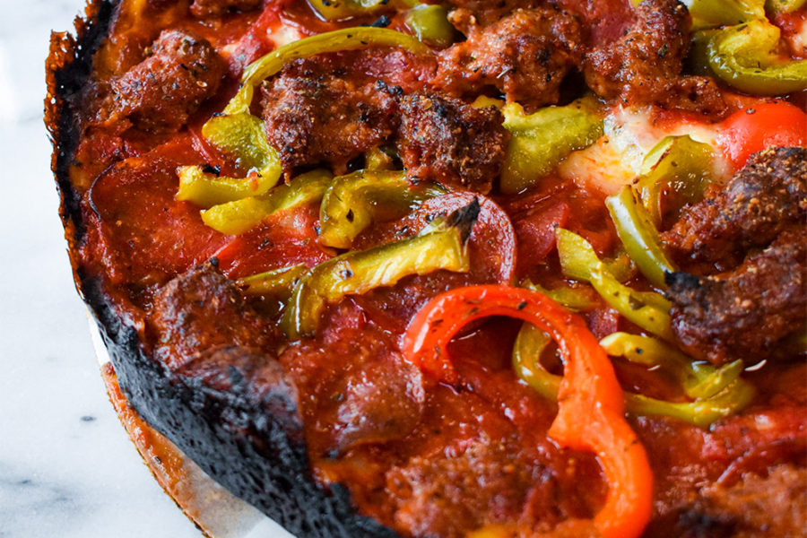 deep dish pizza from pequod's pizza in chicago