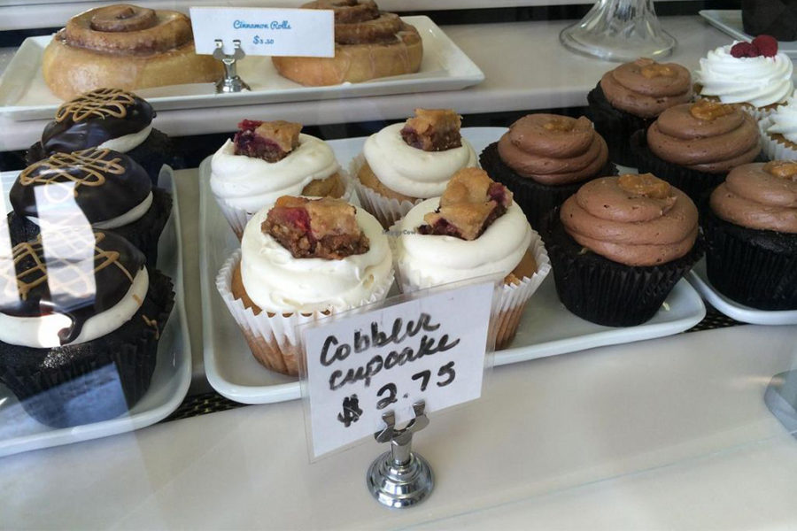 freshly baked cupcakes from reverie bakeshop in dallas