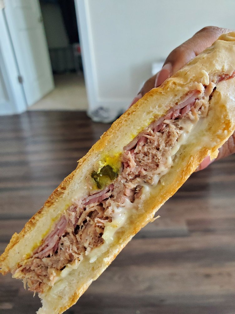 cuban sandwich from Gonzo's Sandwich Shop in tampa