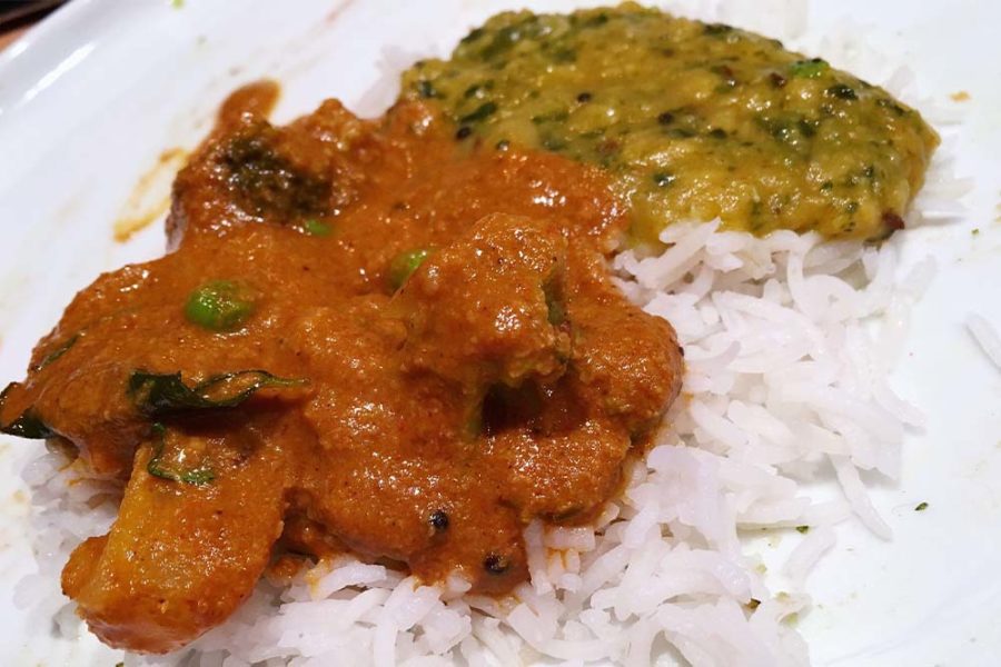 butter chicken with rice from the spice room in chicago