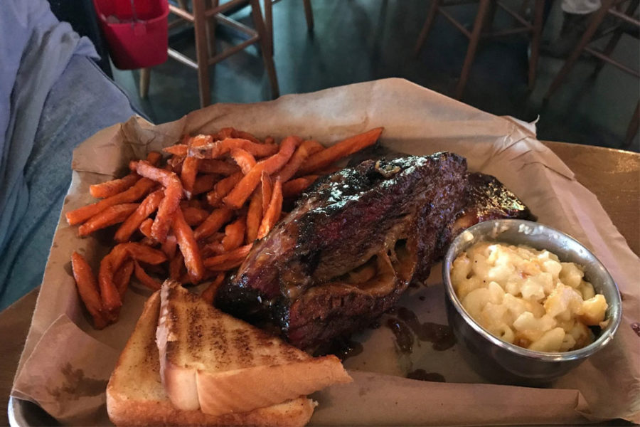 ribs, fries, mac and cheese, and toast from mac's speed shop in charlotte