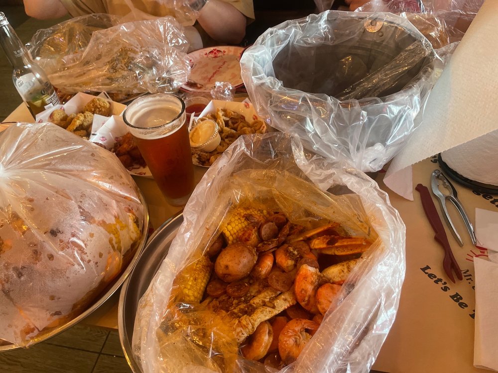 seafood boil from mr and mrs crab in tampa