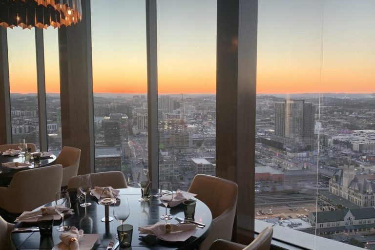 13 Rooftop Restaurants In Nashville With Stunning Views - American Eats