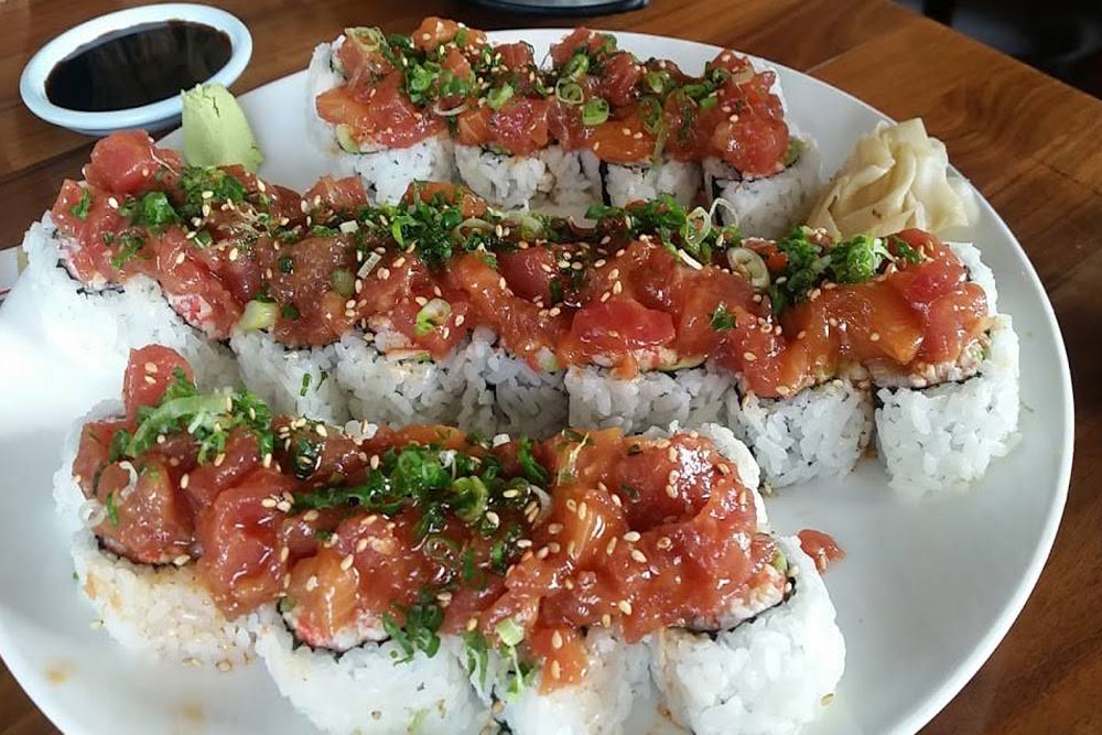 fresh sushi topped with ahi tuna from full moon sushi in San Diego 