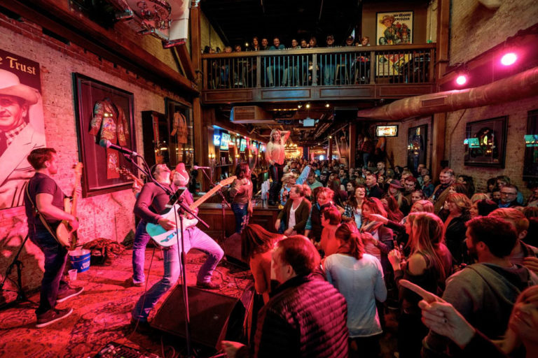 The Best, Most Rockin' Broadway Bars In Nashville - American Eats