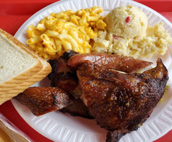 chicken, mac and cheese, and mashed potatoes from H and T's homecooking in nashville