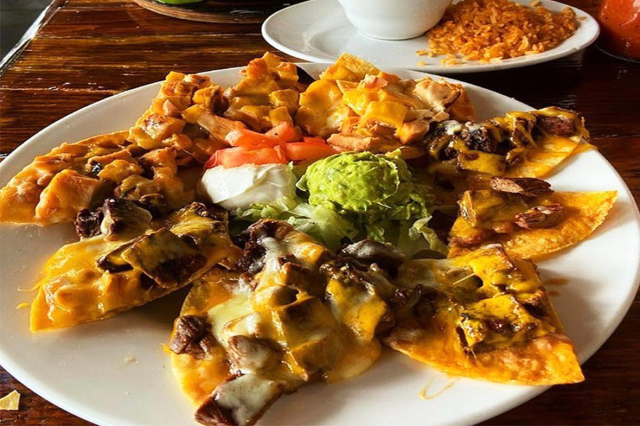 fully loaded nachos from superior grill in baton rouge