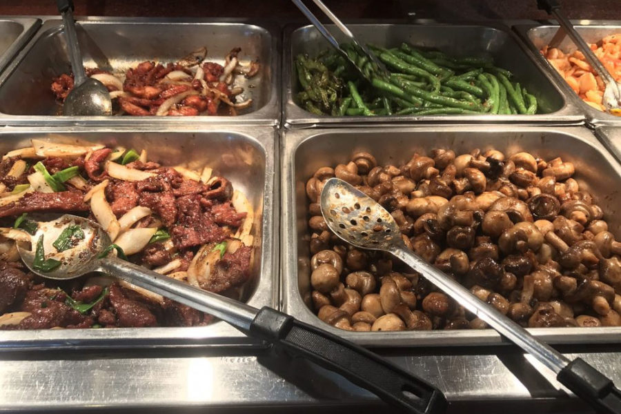 buffet options from pacific seafood buffet in phoenix including mushrooms, pork and onions, and green beens