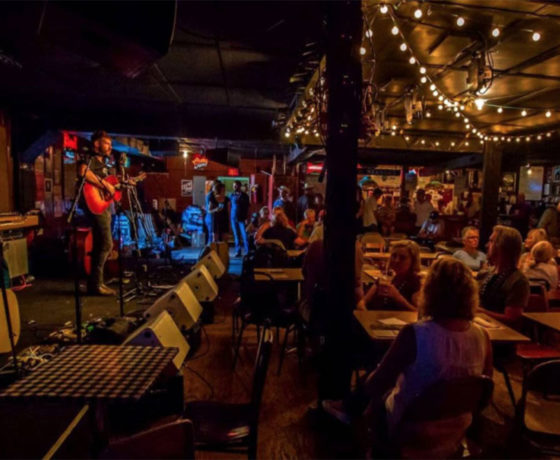live music at the station inn in nashville