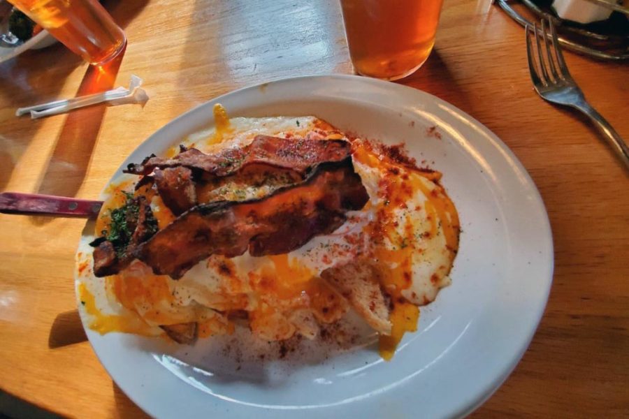 A hot brown sandwich with two strips of bacon from Bluegrass Brewing Co.