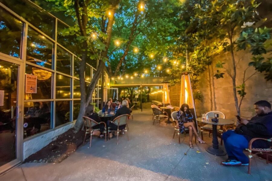 courtyard at Nouvelle Bar & Bottle in Louisville