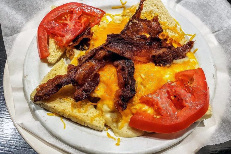 Where To Get The Best Hot Brown Sandwich In Louisville Ky American Eats 7730