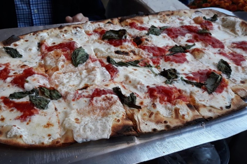 Margherita Pizza at Olivella's Pizza and Wine in Dallas, TX