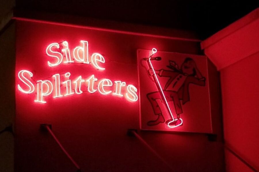 Sign at Side Splitters in Tampa