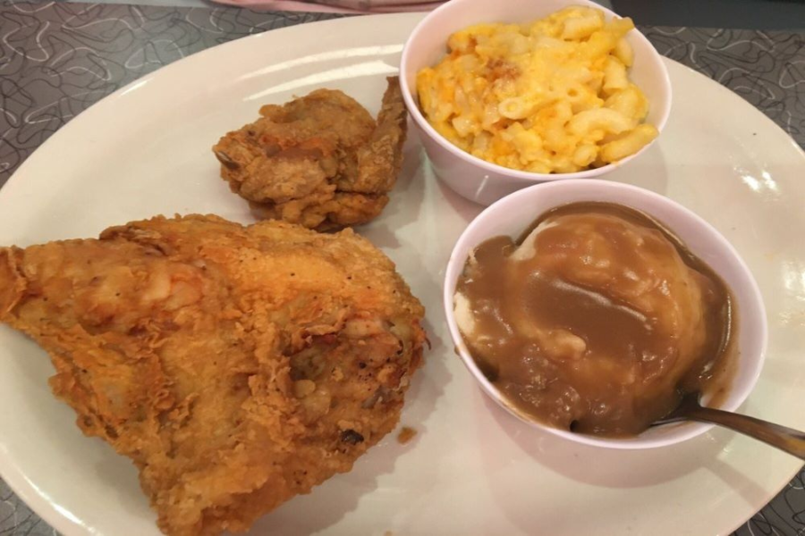 Fried Chicken and Mashed Potatoes at the Redeye in Charlotte