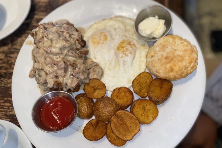 breakfast from Virginia’s on King in Charleston