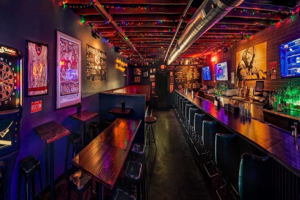 8 Top Sports Bars in Phoenix, AZ American Eats