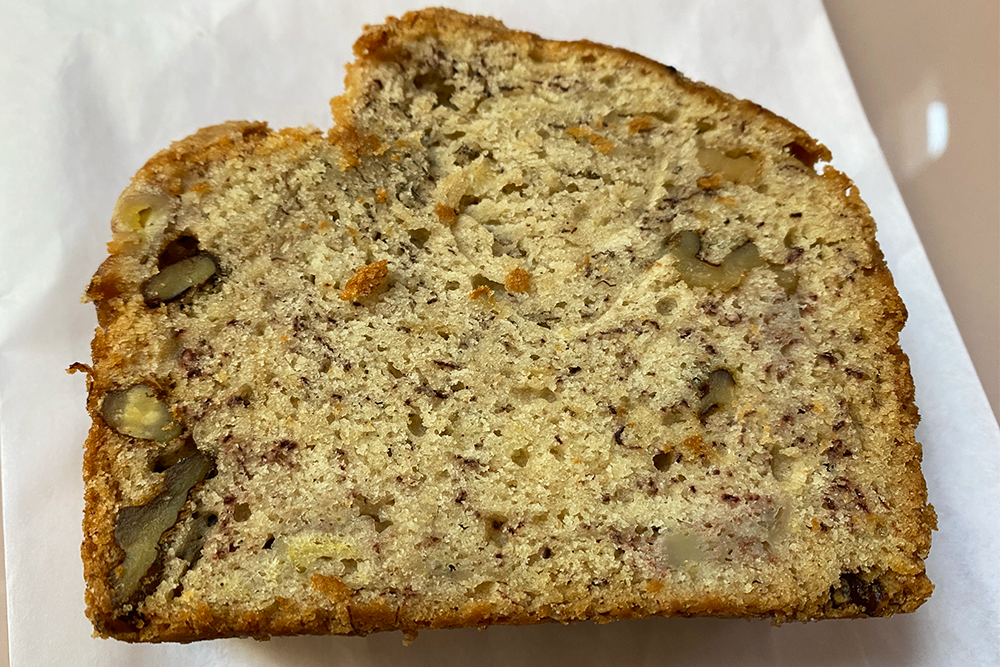 Banana bread with walnuts