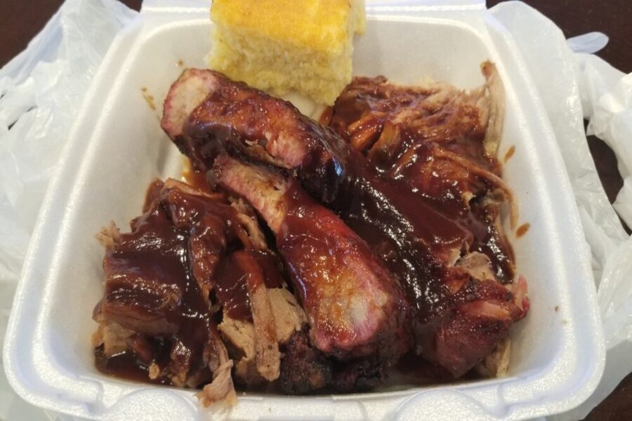 ribs plate from broncos western bbq in Cleveland Ohio