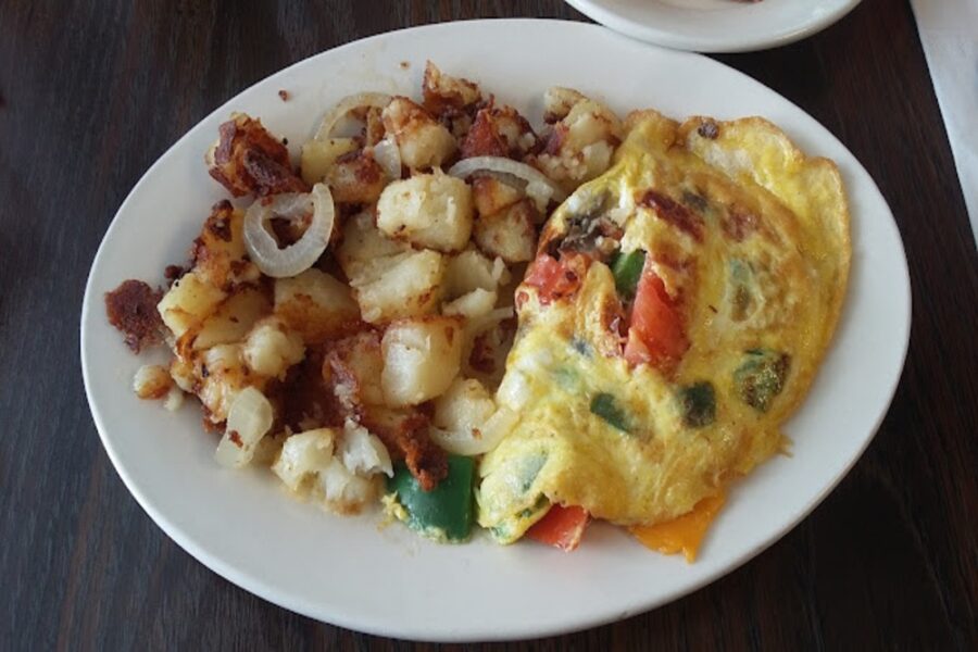 omlette and potatoes from Ginas in Cleveland Ohio
