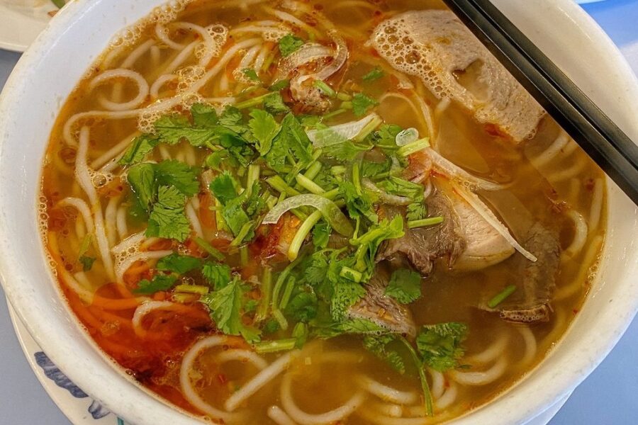 bow of ramen from Nha Hang Viet Nam in chicago il