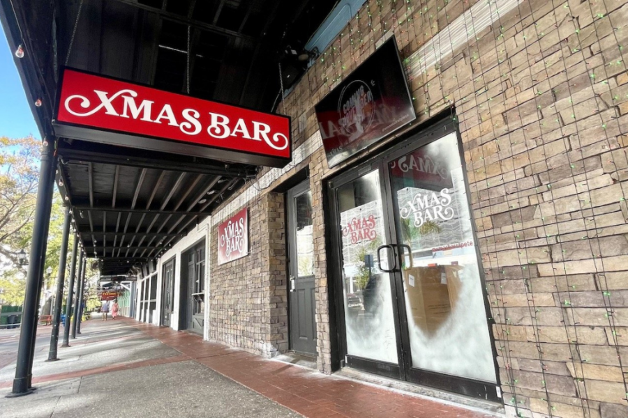 Xmas Bar in St. Pete's Tampa, FL